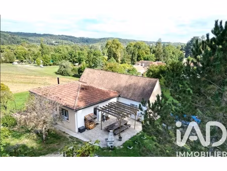 vente maison 4 pièces 111 m² à campagne (24260)  210 000 €