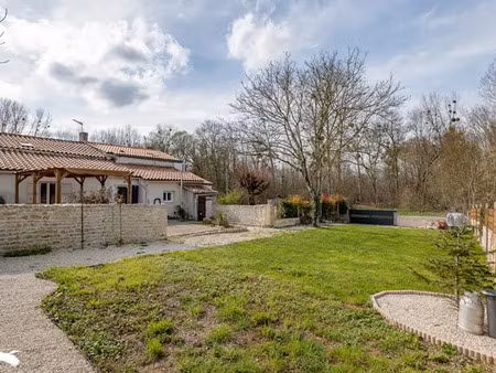 vente maison 6 pièces 122 m² à poursay-garnaud (17400)  208 260 €