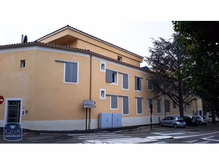 appartement à louer 3 pièces 72.17 m² - nîmes (30) - 867€