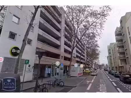 parking à louer - lyon 8e arrondissement (69008) - 92€