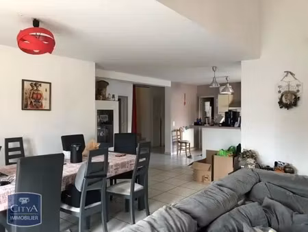 maison à louer 5 pièces 148.33 m² - riom (63) - 1 250€