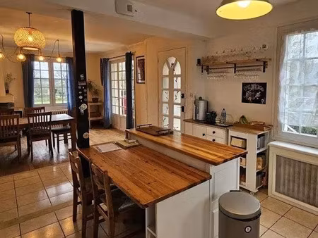 vente maison 5 pièces 109 m² à commana (29450)  175 000 €