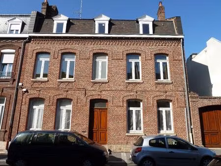 location appartement 2 pièces 52 m² à cambrai (59400)