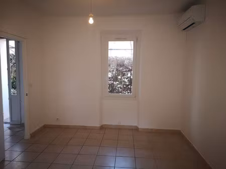 location appartement 2 pièces 44 m² à hyères (83400)
