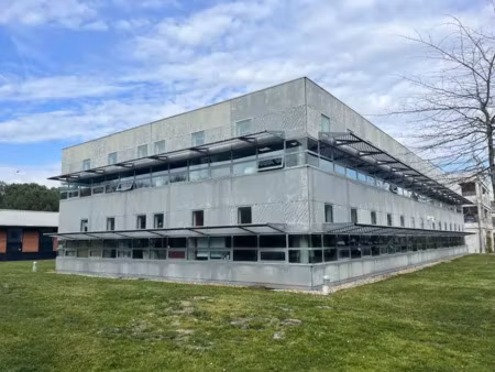 a vendre - bureaux de 463 90 m² - merignac parc innolin