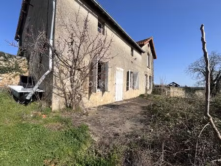 maison en pierre de 122 m² à availles-thouarsais