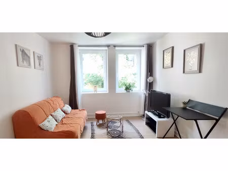 location appartement 1 pièce 25 m² à lyon 9 (69009)