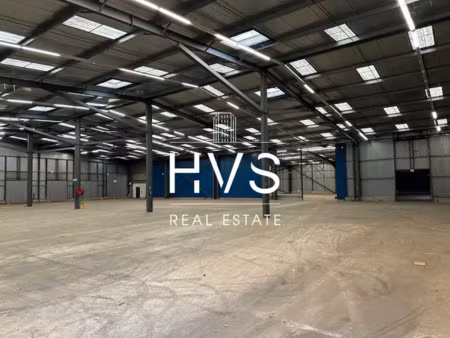 batiment industriel avec quais - aix en provence