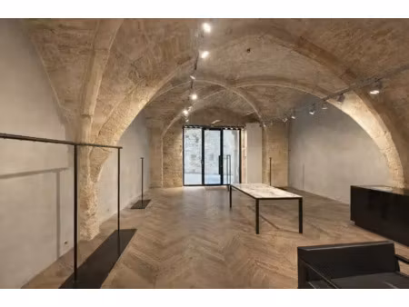 local commercial a louer