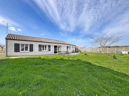 vente maison 7 pièces 129.36 m² à corpe (85320)  231 880 €