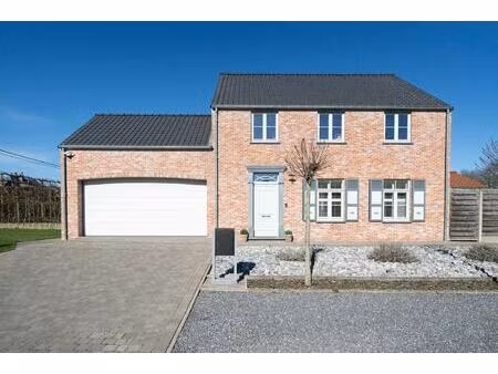 rustig gelegen ob met 3 slpk