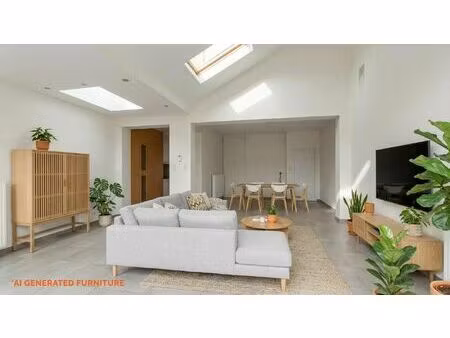 karaktervolle stadswoning met authentieke gevel