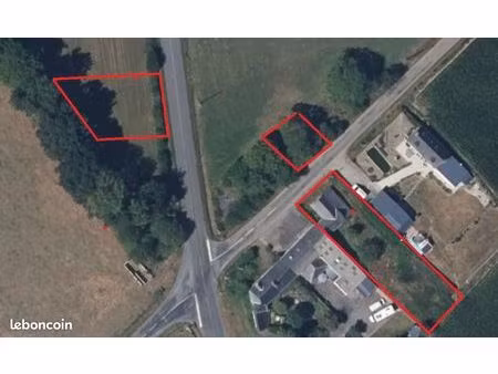 maison avec gros travaux + 3 terrains