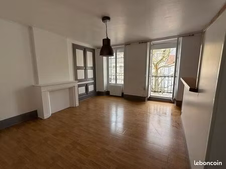 appartement t2bis duplex 63m2