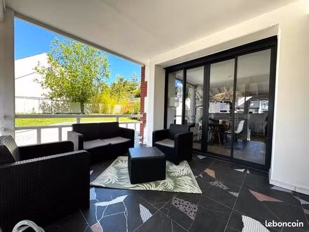 maison meulière avec 2 dépendances locatives proche disneyland