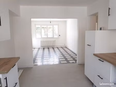maison rénovée 82m2 avec jardin et grand garage
