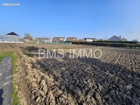 terrain 618 m² leforest