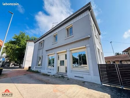 maison de ville 6 pièces 157 m²