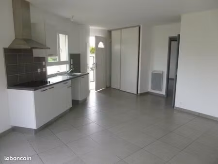 apt 3 pieces merville