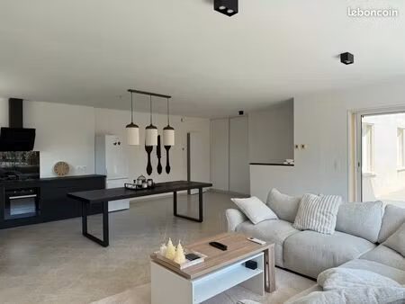 maison individuelle récente 120m2