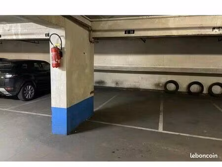 parking paris 9eme