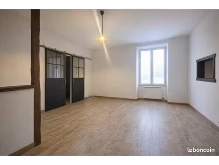 appartement t3 / 80m³