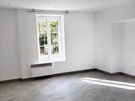 appartement refait à neuf – lumineux – proche centre-ville