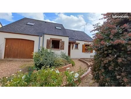 maison individuelle - 8 pièces -115 m2