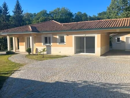 grande maison 150 m² – 4 chambres – jardin 800 m² – terrasse – proche bordeaux