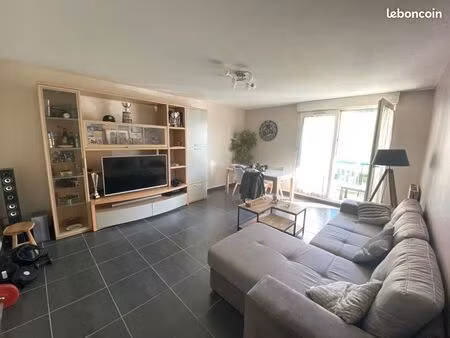 location t3 billère