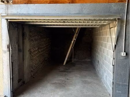 garage 14 m2 + mezzanine de 14m2