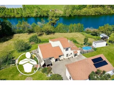 vente maison 10 pièces 157 m2 à sainte-livrade-sur-lot
