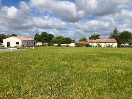 vente terrain 633 m² saint-vaize (17100)