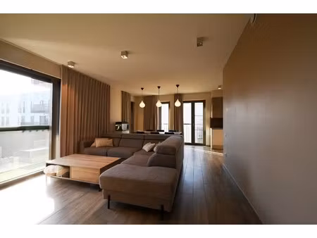 prachtig afwerkt appartement op uitstekende locatie