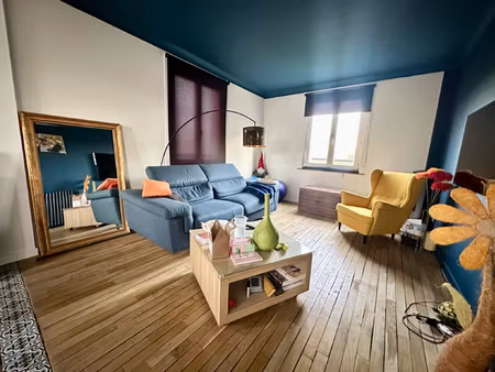 lomme : t3 de 86 m2 avec parking