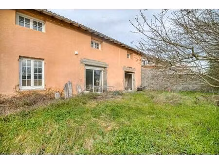 maison de 4 pièces de 150 m² à seysses