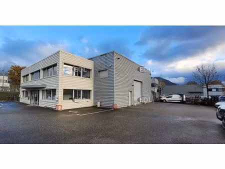 local d'activité avec bureaux de 432 m² à vendre - annecy (74)