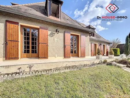 vente maison 7 pièces 222 m² à chancelade (24650)  313 000 €