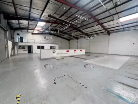a louer - local d'activité de 1 794 m² environ