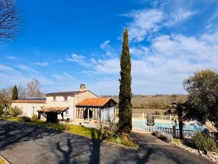 vente maison piscine à villegouge (33141) : à vendre piscine / 211m² villegouge