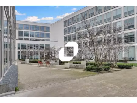 location bureau saint denis 93200