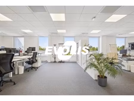 bureaux neufs à paris nord 2 proche rer b et accès a1 - a3 - a104