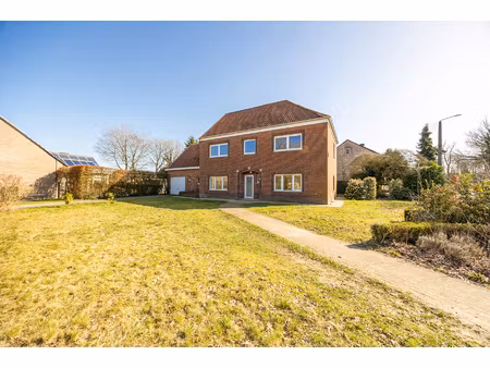 huis te koop in genk met 4 slaapkamers