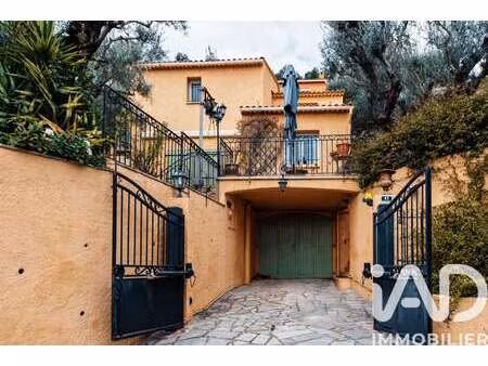 vente maison à toulon (83000) : à vendre / 90m² toulon