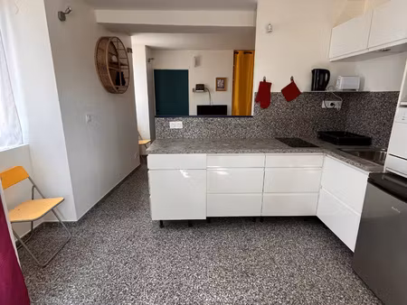 coeur de coeur - studio meublé au coeur de leyrieu