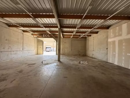 zi la valampe - local mixte à louer