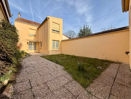 maison de type 4 - secteur jean jaurès avec jardin et garage à rafraichir