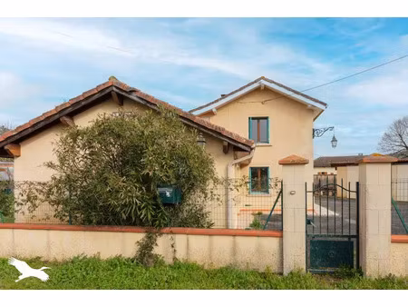 vente maison 8 pièces 186 m² saint-michel (32300)