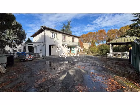 terrain 2405m² et maison 100m²