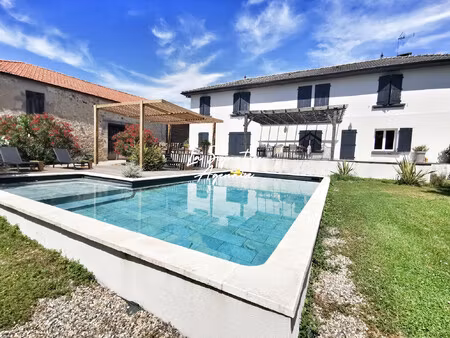 propriete 480m² 8 pieces